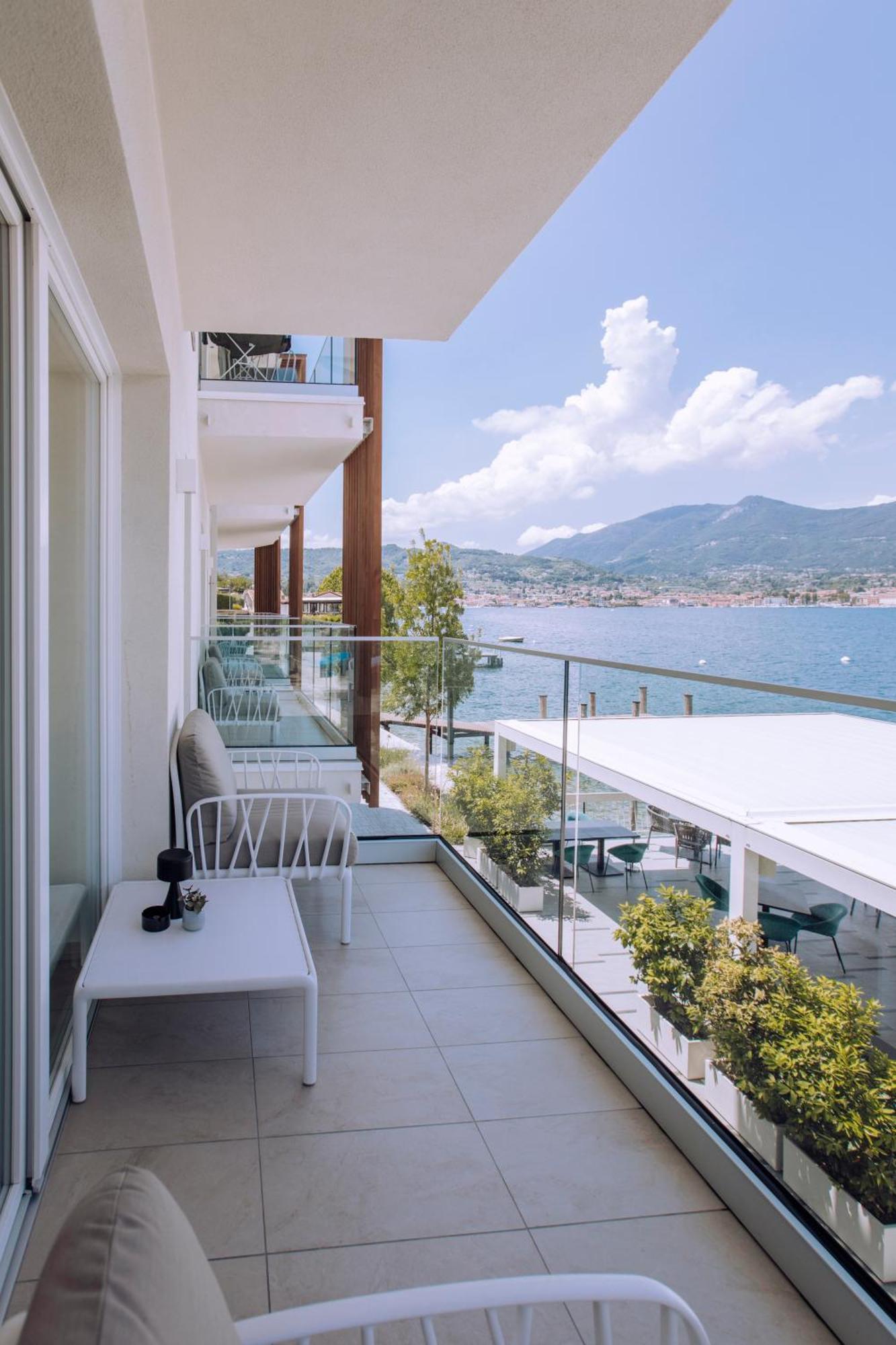 Ah Porticcioli Boutique Apartments Сан-Феличе-дель-Бенако Экстерьер фото