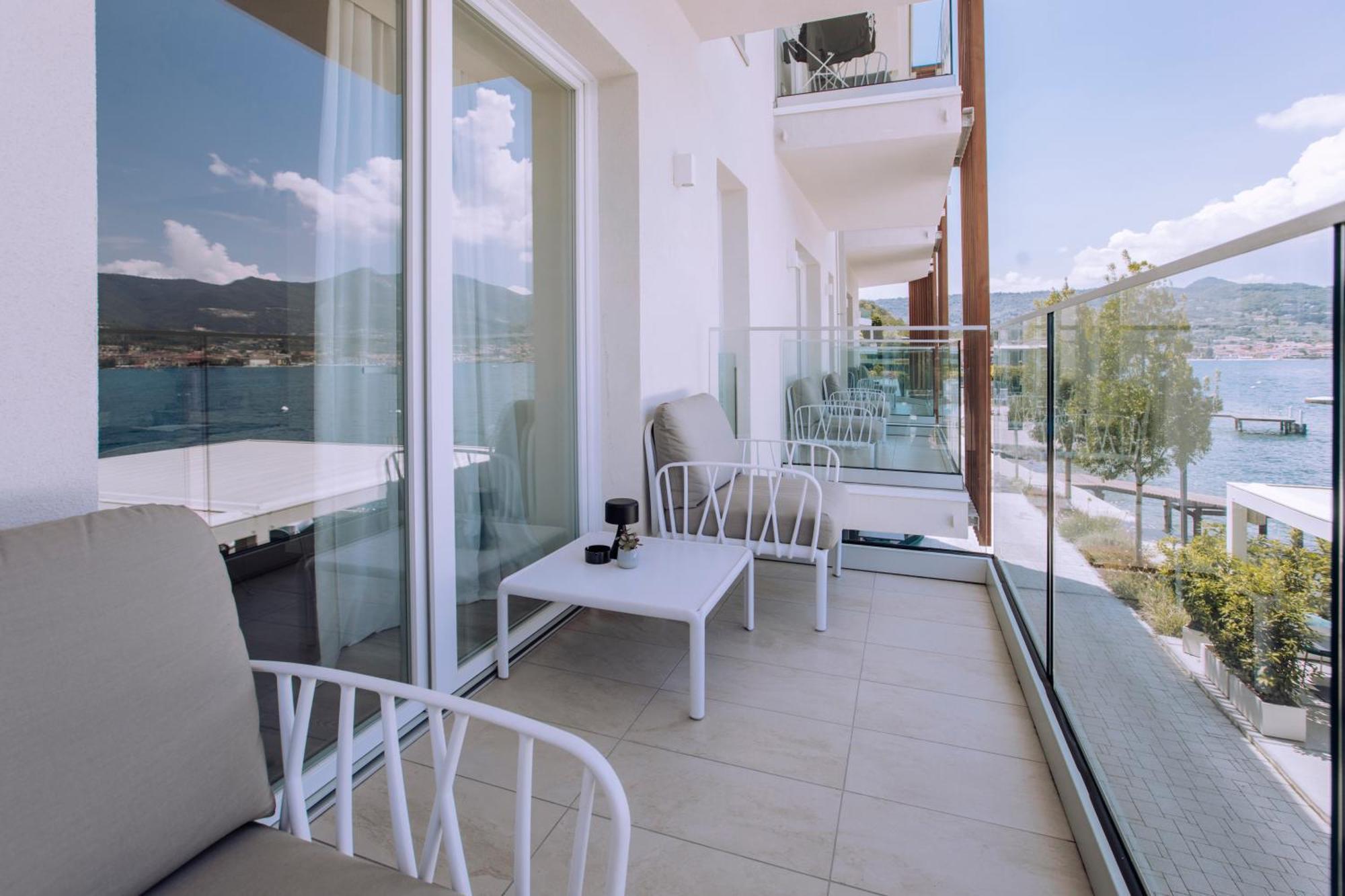 Ah Porticcioli Boutique Apartments Сан-Феличе-дель-Бенако Экстерьер фото