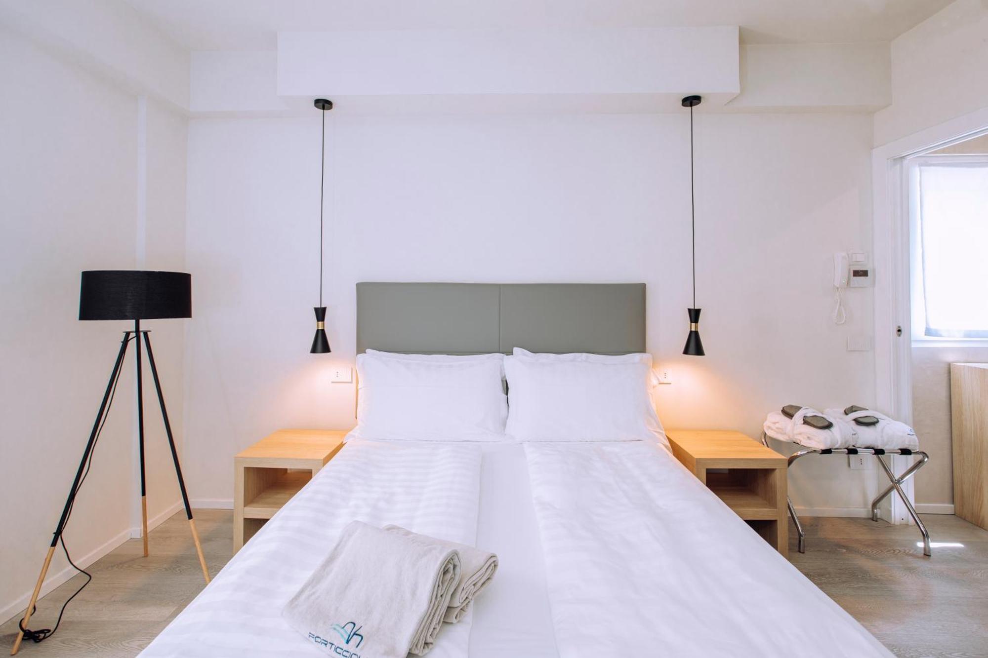 Ah Porticcioli Boutique Apartments Сан-Феличе-дель-Бенако Экстерьер фото