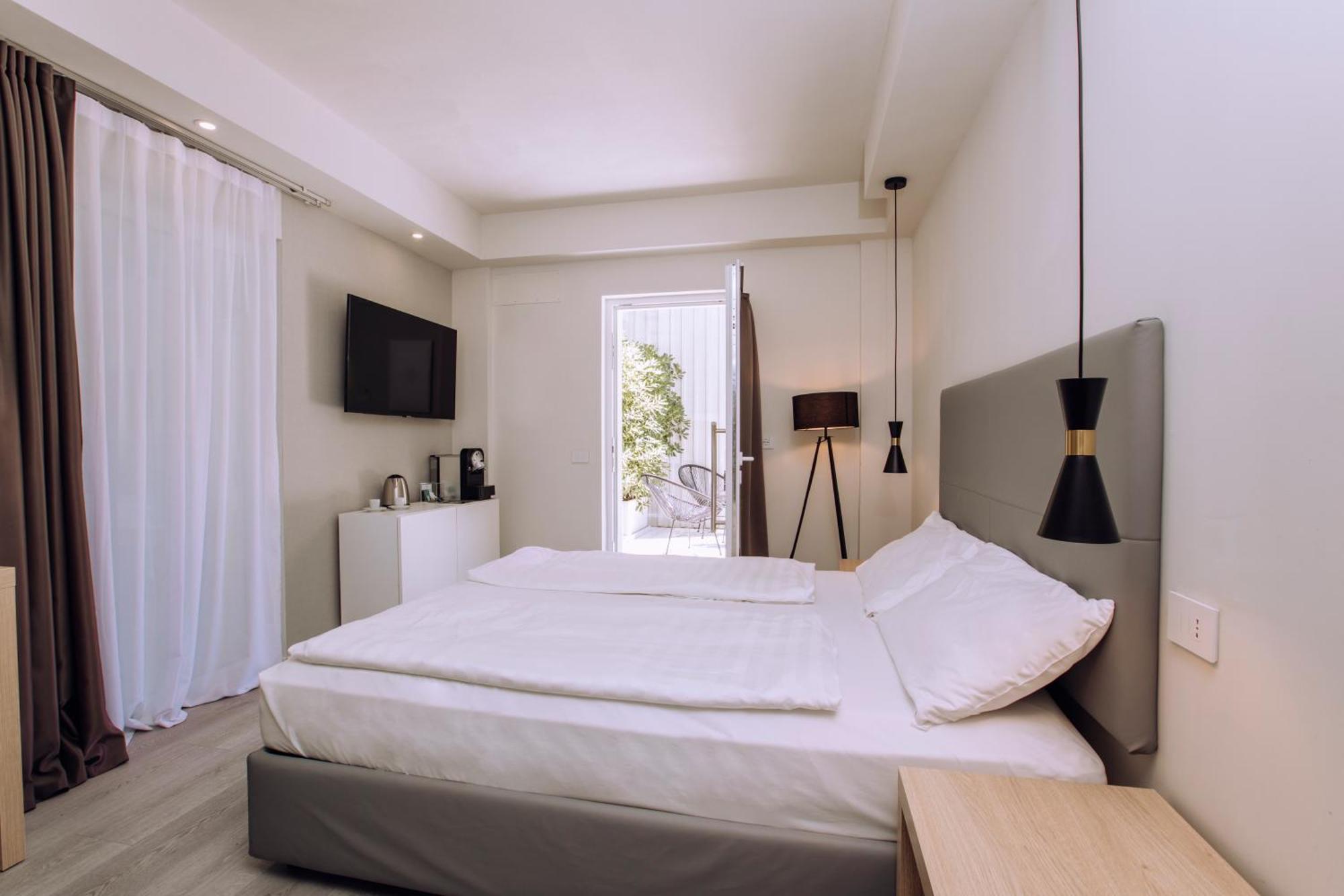 Ah Porticcioli Boutique Apartments Сан-Феличе-дель-Бенако Экстерьер фото